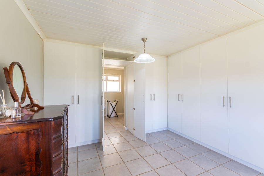1 Bedroom Property for Sale in Napier Western Cape